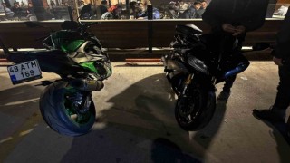 Milasta yarış yapan motosikletliler yakalandı