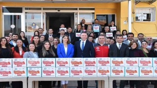 Milastan ülke genelindeki öğretmenlere hediyeleri gönderildi