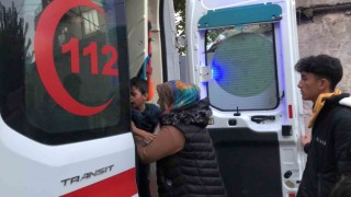Motosikletin çarptığı küçük çocuk yaralandı