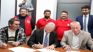 Mudanya Belediyesinde sözleşme sevinci