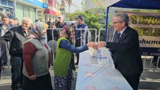 Nazillide 30 bin adet fide dağıtıldı