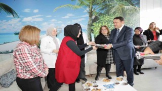 Öğretmenler, aynı zamanda çocukların hayatına yön veren en değerli rehberlerdir