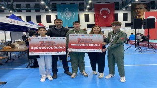 Okuldan birincilik ve üçüncülük ödülleri