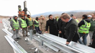 Ölümlü trafik kazalarının meydana geldiği yola bariyerli tedbir