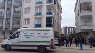 Orduda bir kişi merdiven boşluğunda asılı halde bulundu