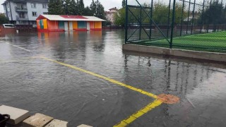 Ortacaya 24 saatte rekor yağış