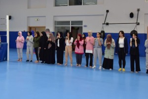 Osmaniye Kız Öğrenci Yurdu'nda Ücretsiz Kickboks Kursu ile Fiziksel ve Ruhsal Güçlenme Fırsatı
