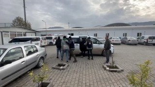Osmaniyede durdurulan otobüste 4 kaçak göçmen yakalandı
