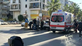 Otomobil ile motosiklet çarpıştı: 1 yaralı