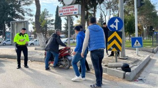 Otomobil ile motosiklet çarpıştı: 1 yaralı