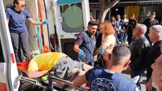 Otomobilin yaya geçidinde çarptığı turist yaralandı, eşi ayakta durmakta zorlandı