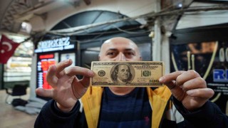 Para piyasaları uzmanları: Sahte dolar krizi 2 haftaya çözülür