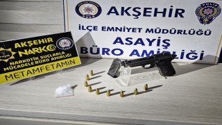 Polisi görünce kaçan araçta uyuşturucu madde yakalandı