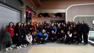 Polislerden sinema etkinliği