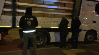 PTS alarmı veren tır polisi harekete geçirdi