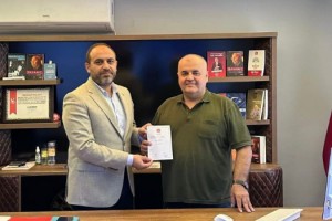 Refah Partisi, İş Adamı Basri Aydın'ı Saflarına Kattı!