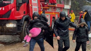 Rizenin Çayeli ilçesinde heyelan: 1 ölü, 4 yaralı