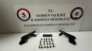 Samsunda bir kadının evinde 2 tabanca ele geçirildi