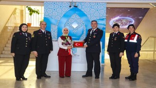 Şehidin öğretmen kızı unutulmadı