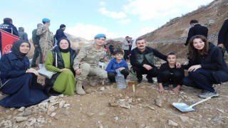Şehit öğretmenler anısına hatıra ormanı oluşturuldu