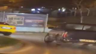 Seyir halindeki kamyonet drift atarak ilerledi