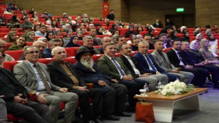 Şiir severler Ergan Şiir Akşamları programında buluştu