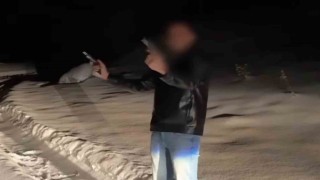 Silahla ateş açıp görüntüyü sosyal medyada paylaşan 2 kişi yakalandı