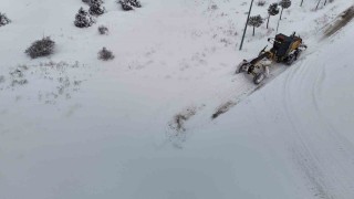 Sivasta 69 yerleşim yerinin yolu ulaşıma kapalı