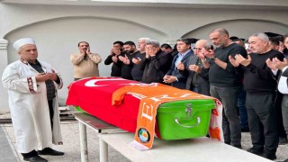 Sokak ortasında kurşunlanarak öldürülen teknik adam son yolculuğuna uğurlandı