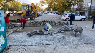 Süleymanpaşada olumsuz hava şartlarına rağmen yol çalışmaları devam ediyor