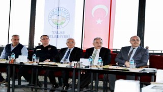 Talasta merkez muhtarlarla istişare