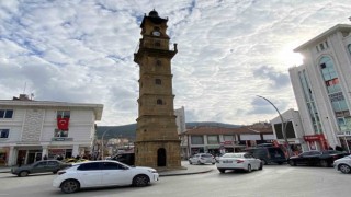 Tarihi saat kulesinde duran zaman artık yeniden akıyor