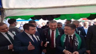 Tarım Bakanı İbrahim Yumaklı, İKA standını ziyaret etti