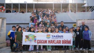 Tarsusta çocuklar haklarını eğlenerek öğrendi