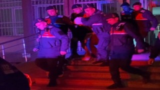 Tartıştığı kişiyi bıçaklayarak öldüren şüpheli tutuklandı