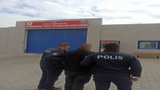 Tasarlayarak adam öldürme suçundan aranan şahsı polis yakaladı