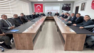 Taşovada afet ve acil durum toplantısı düzenlendi