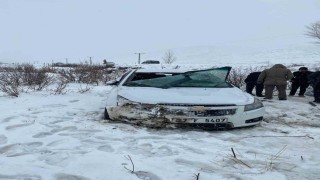 Tatvanda trafik kazası: 4 yaralı