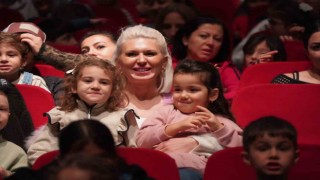 Tavşan ile Kaplumbağa oyununa çocuklar büyük ilgi gösterdi