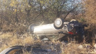 Tavşanlıda otomobil takla attı: 1 yaralı