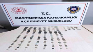Tekirdağda kaçak kazı operasyonunda 145 sikke ele geçirildi