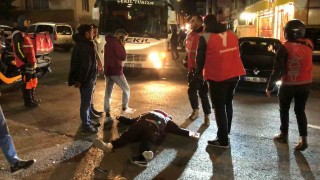 Tekirdağda otomobille çarpışan motosikletlinin yaralandığı kaza kamerada