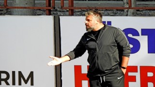 Teknik Direktör Ali Çalış, Çeşme Belediyespor ile yolunu ayırdı
