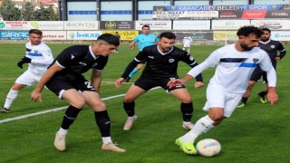 TFF 2. Lig: Karacabey Belediyespor: 3 - Nazillispor: 0