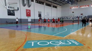 Tokatta sonbahara sporla merhaba turnuvaları
