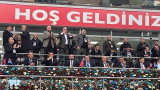 Trabzonsporda Başkan Ertuğrul Doğan ve yönetim kurulu ibra edildi