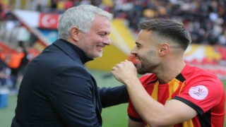 Trendyol Süper Lig: Kayserispor: 0 - Fenerbahçe: 2 (Maç devam ediyor)