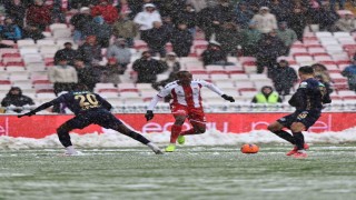 Trendyol Süper Lig: NG Sivasspor: 0 - Kasımpaşa: 0 (İlk yarı)