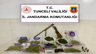 Tuncelide uyuşturucu ve ruhsatsız silah operasyonu