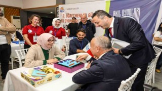 Türkiye Akıl Ve Zeka Oyunları Turnuvası Mersinde başladı